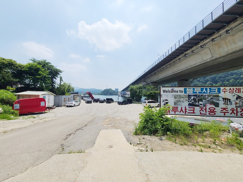 K-Sports Company주차장1.jpg